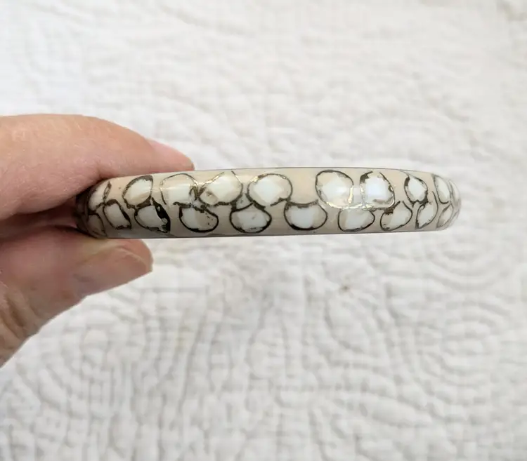 Vintage Brass and Enamel Bangle Bracelet in Earth Tones