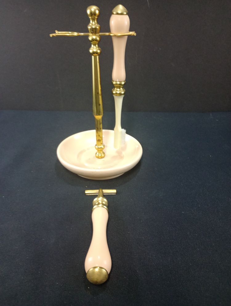 Pink Vintage Ceramic Vanity Ladies Toothbrush and razor holder