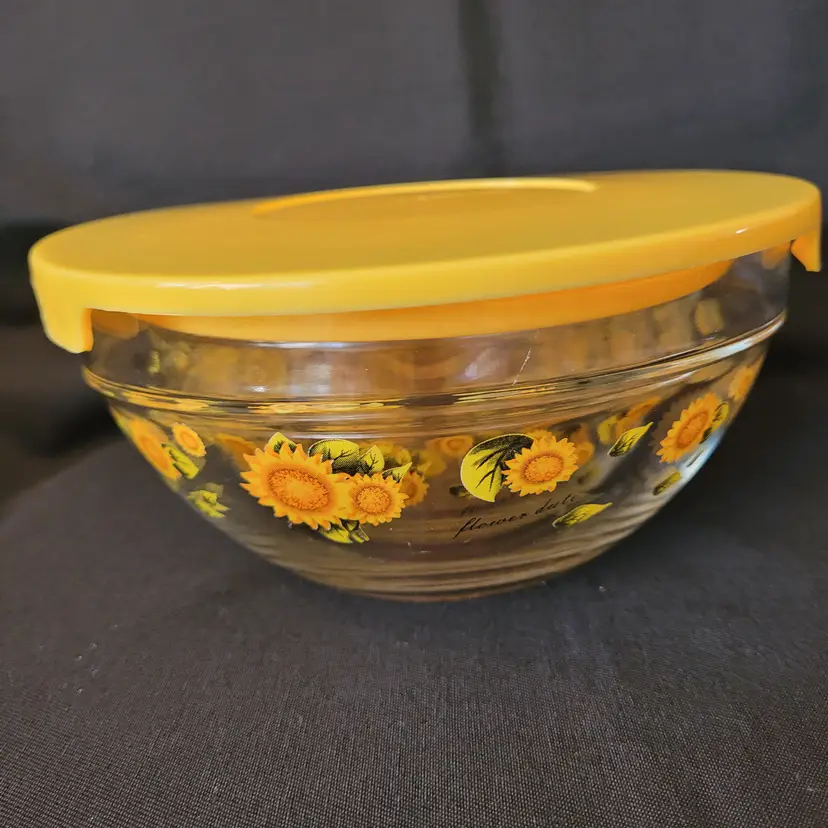 5 Glass Durable Heat Resistant Nesting Bowls w/Lids Sunflower Design
