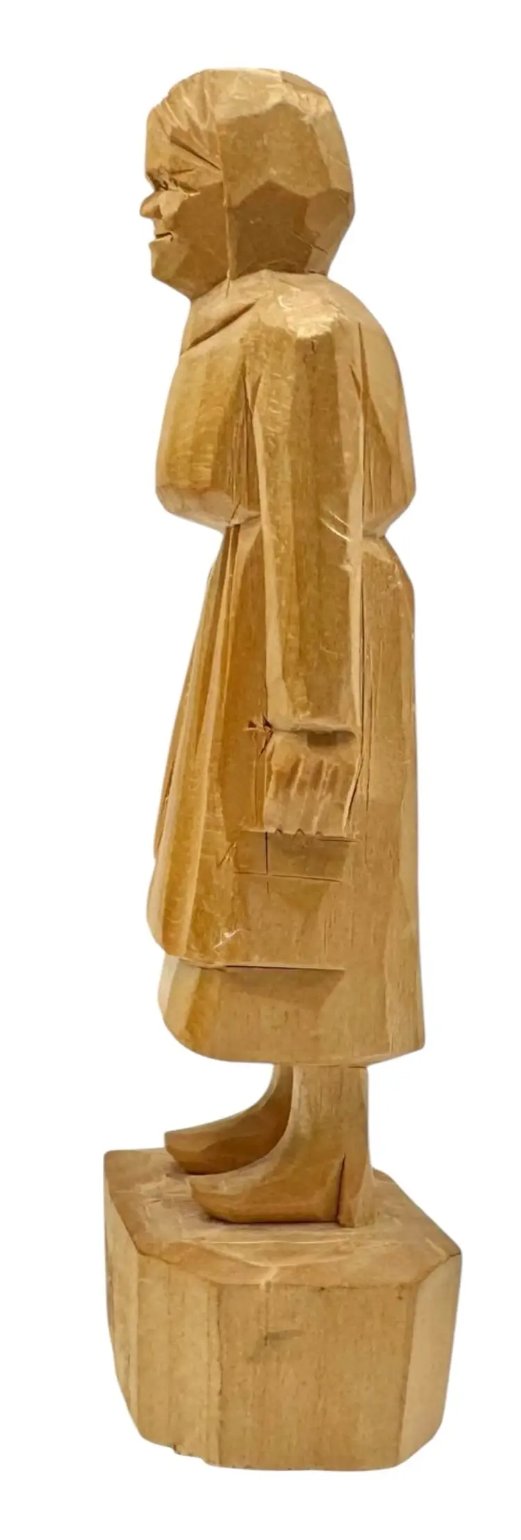 Signed Hand Carved Wood Figurine Statue Old Woman Lady Grandma Quebec Canada 5”