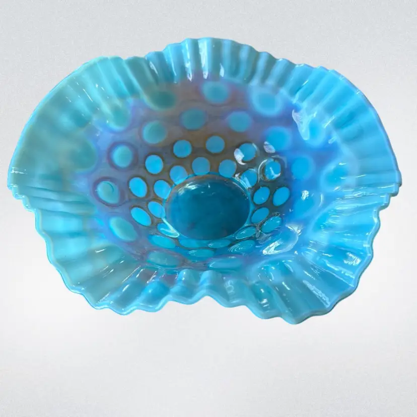 Fenton #1522 Blue Opalescent Dot Optic/Coin Spot Triangle Bowl