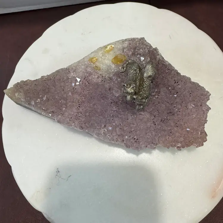 6” Druzy Amethyst Geode Slab With Pewter Wolf Figures, Missing A Piece