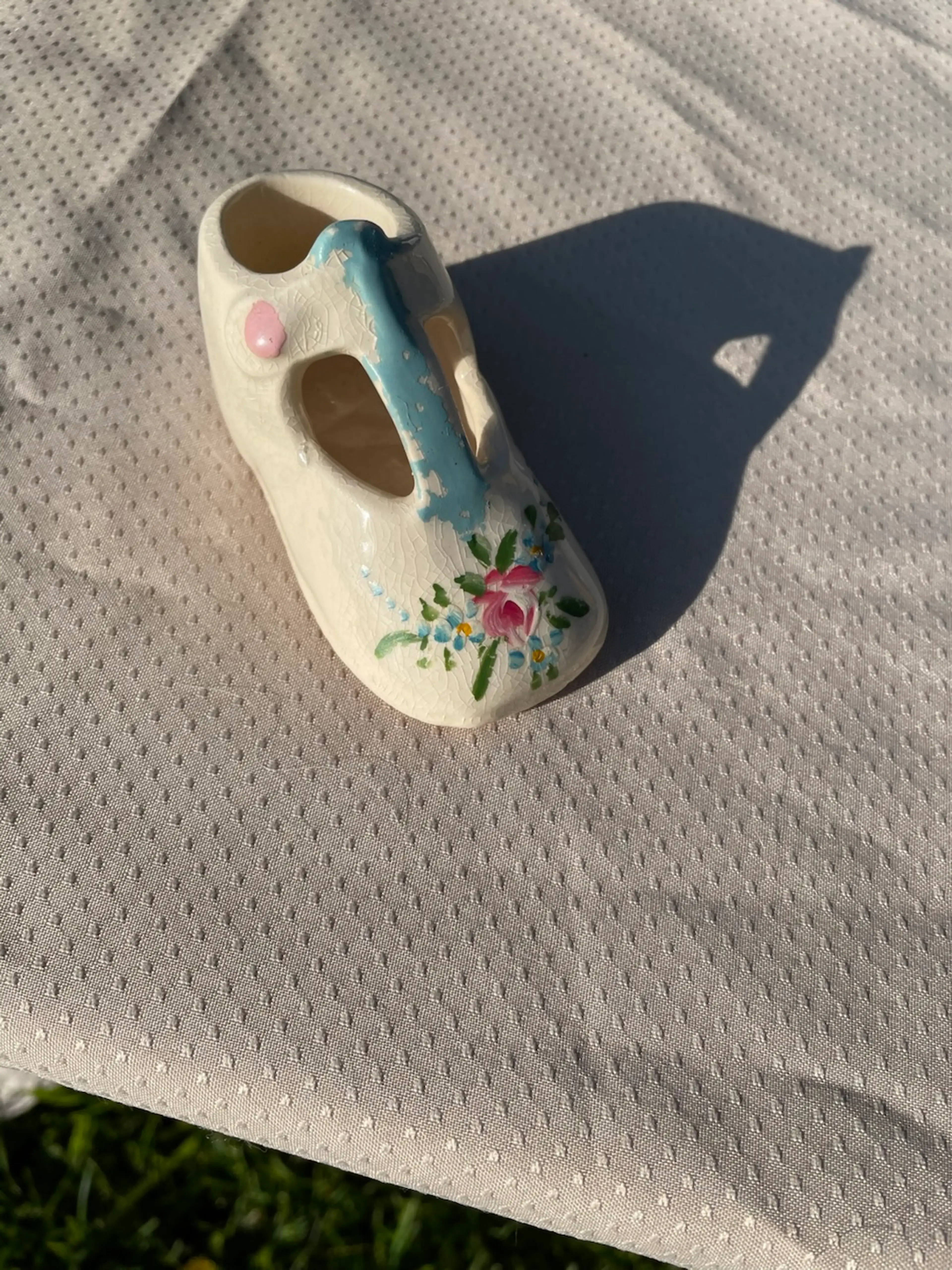 Image 3 of 3