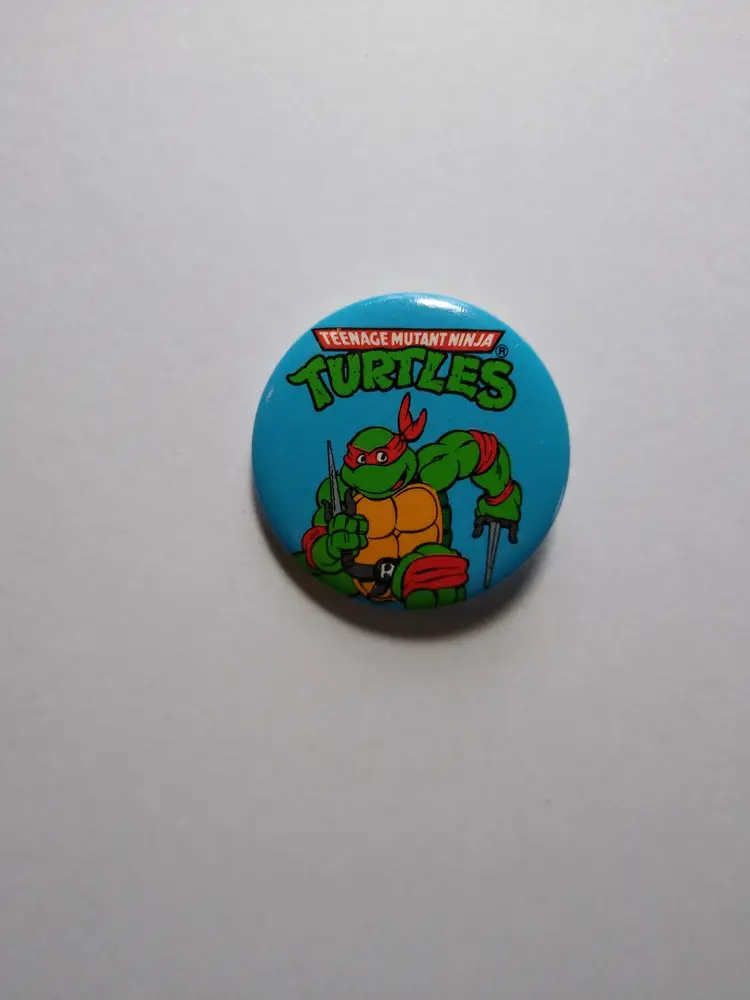 Teenage Mutant Ninja Turtles Raphael Vintage Button-Up Pinback Badge Pin TNMT