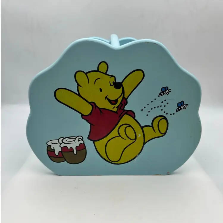 WINNIE THE POOH CONTAINTER