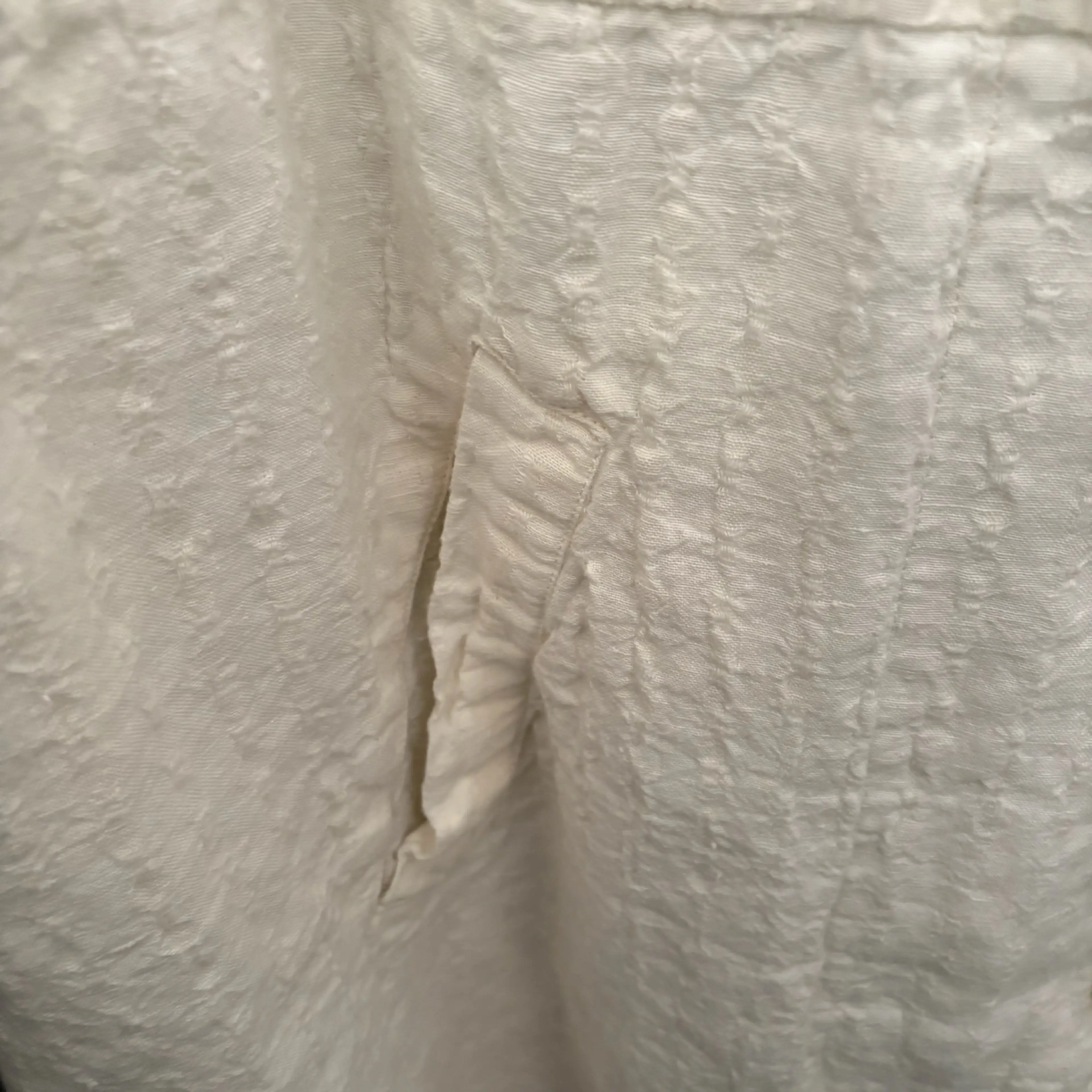 Image 4 of 7