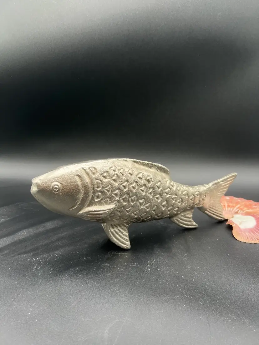 Silver Tone Metal Fish Decor 12”