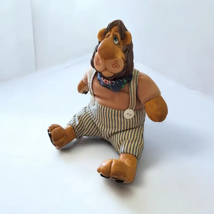 Vintage Russ Berrie Lion L. Richie Plush Toy | 1980s Stuffed Animal | Adorable Lion in Overalls