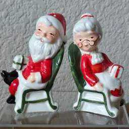Vintage Christmas Santa and Mrs. Claus Salt and Pepper Shakers