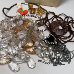 #346 Antique Mall Jewelry (12/14) Craft Bag