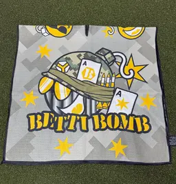 Bettinardi Betti Bomber Camo Towel
