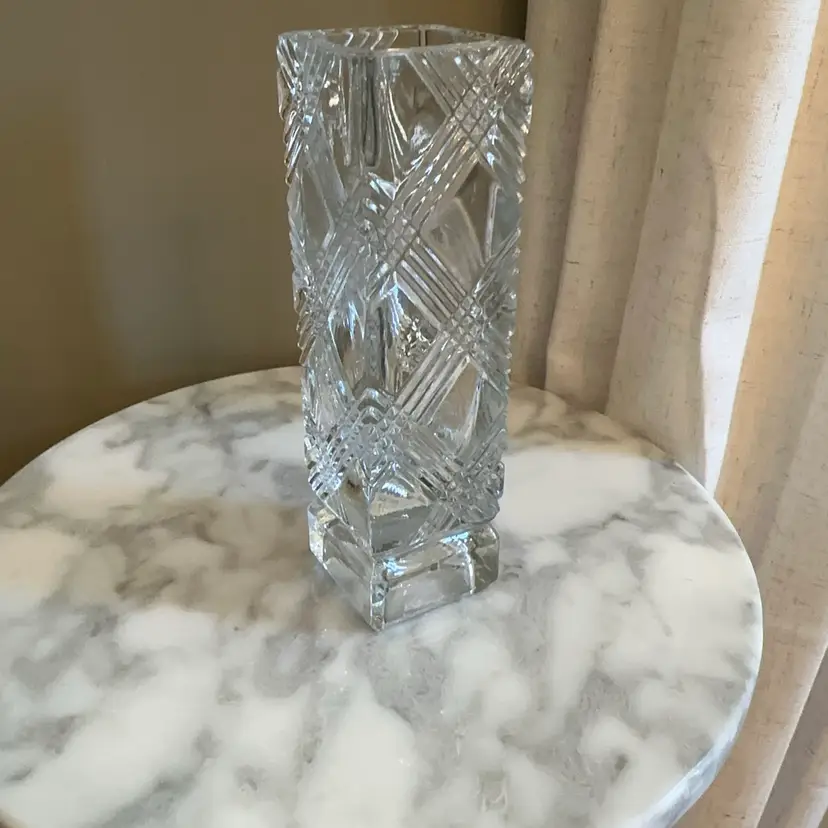🔔 Glowy Pressed Glass Square Crosshatch Vase - Circa 1970s