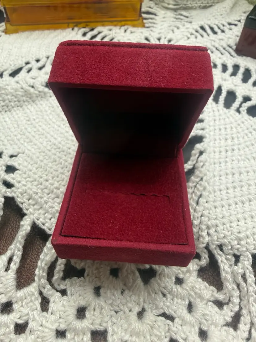 Vintage Red Velvet Ring Box