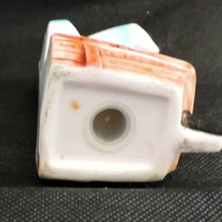 Mayflower Ship Salt And Pepper Shakers Ceramic Plugs Vintage Decor Thanksgiving