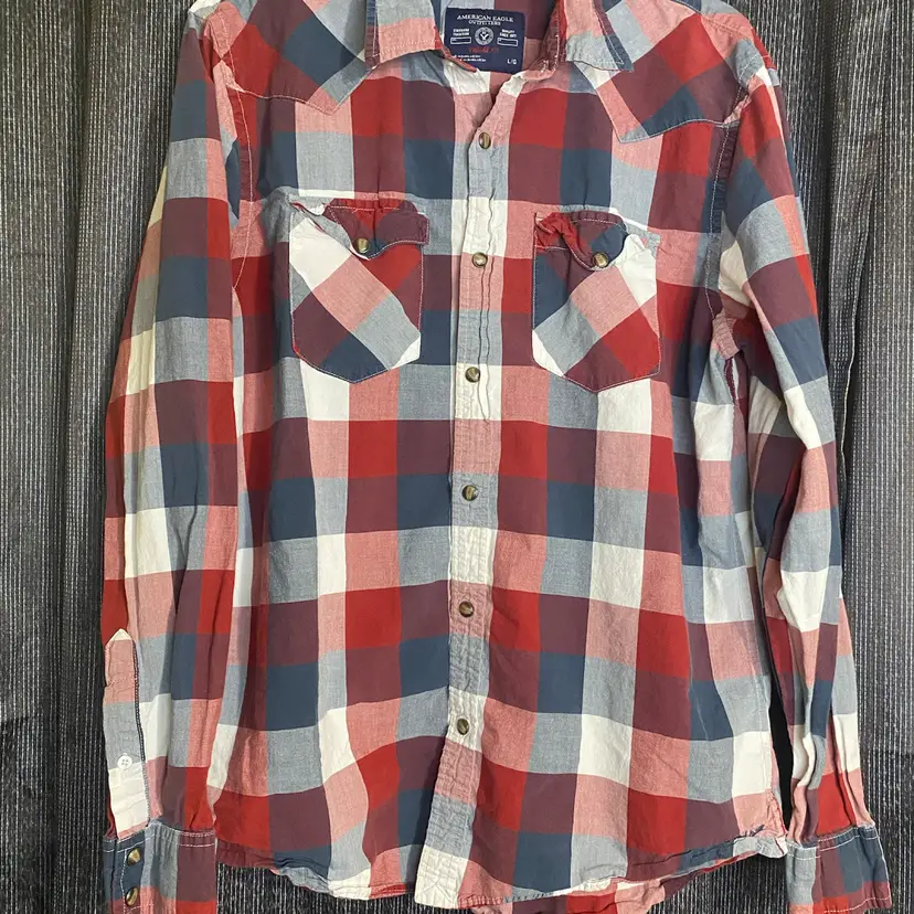 American Eagle Mens Large Vintage Fit Plaid Pattern Long Sleeve Pearl Snap Shirt
