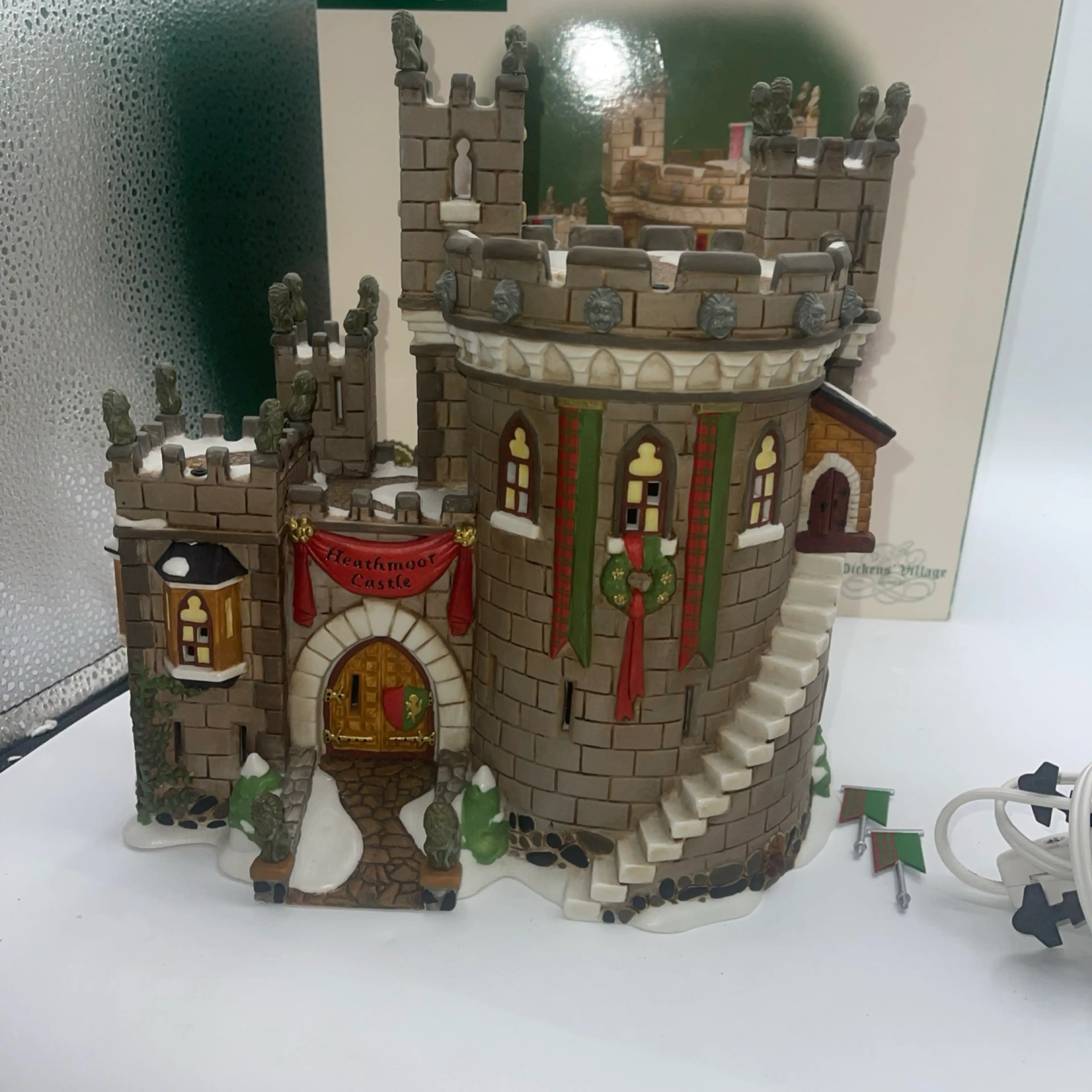 Image 4 of 6