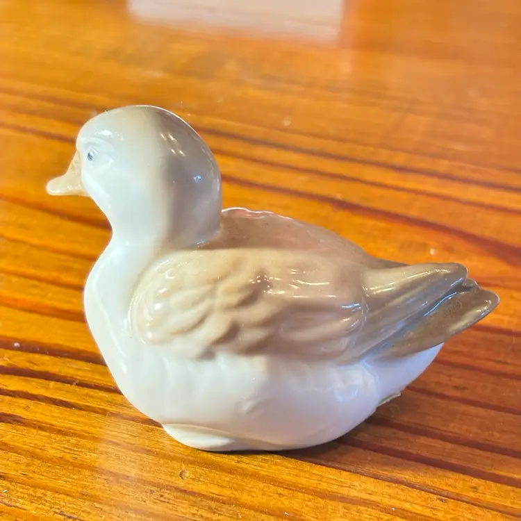 Homco Ceramic Duck 2.5x 3.5”