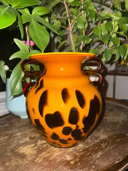 Mickthriftin’s First Appearance Vase