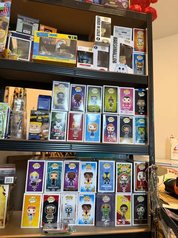 60 Funkos Lot