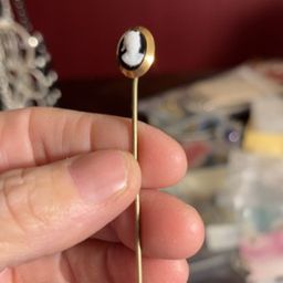 Cantt Rt o Stick Pin