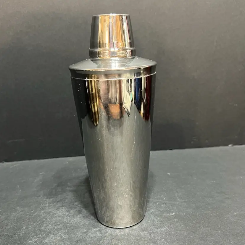 MARKDOWN! Vtg Mr Bartender Stainless Steel Shaker ~9.5β x 3.5β diameter