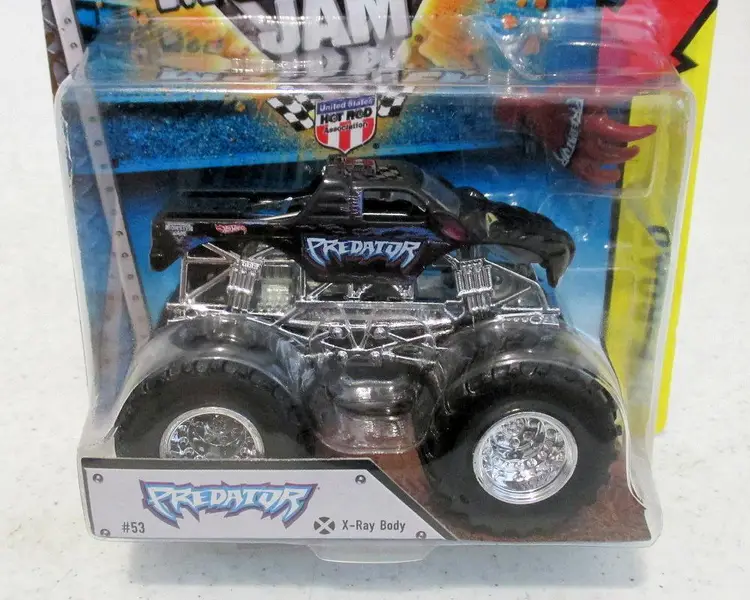 Hot Wheels Off-Road 2015 Monster Jam PREDATOR Battle Slammer X-Ray Body SEALED