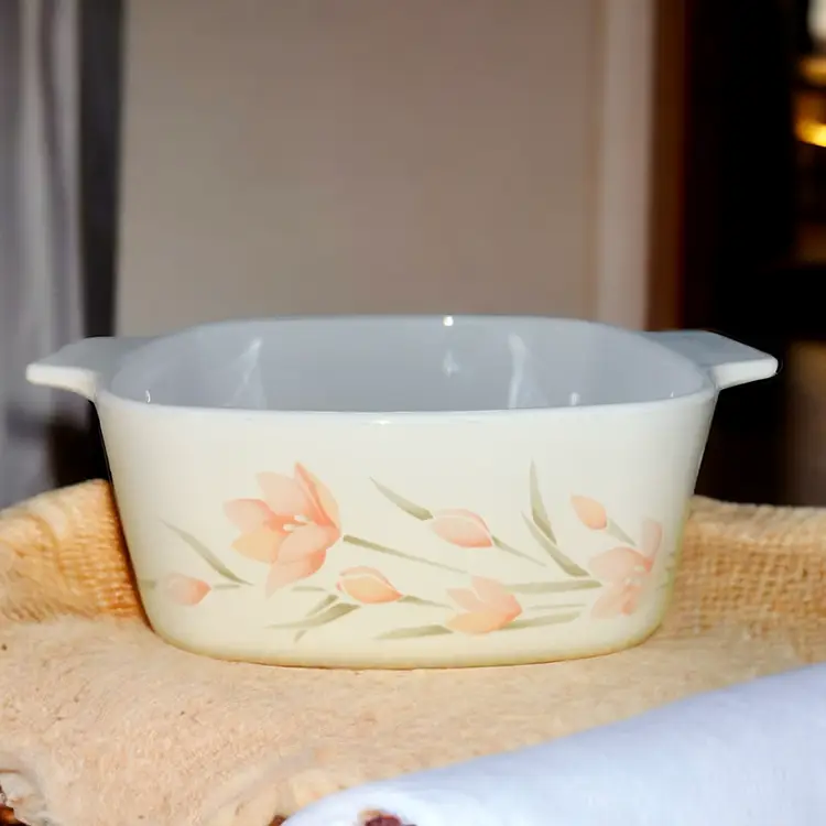 Vintage Corning Ware Peach Floral A-1 1/2-B Casserole 1 1/2 Liter - No Lid