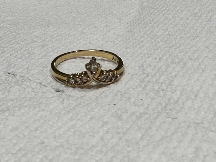 Crown Princess Tiara Nevada Mines NV Ring Size 9