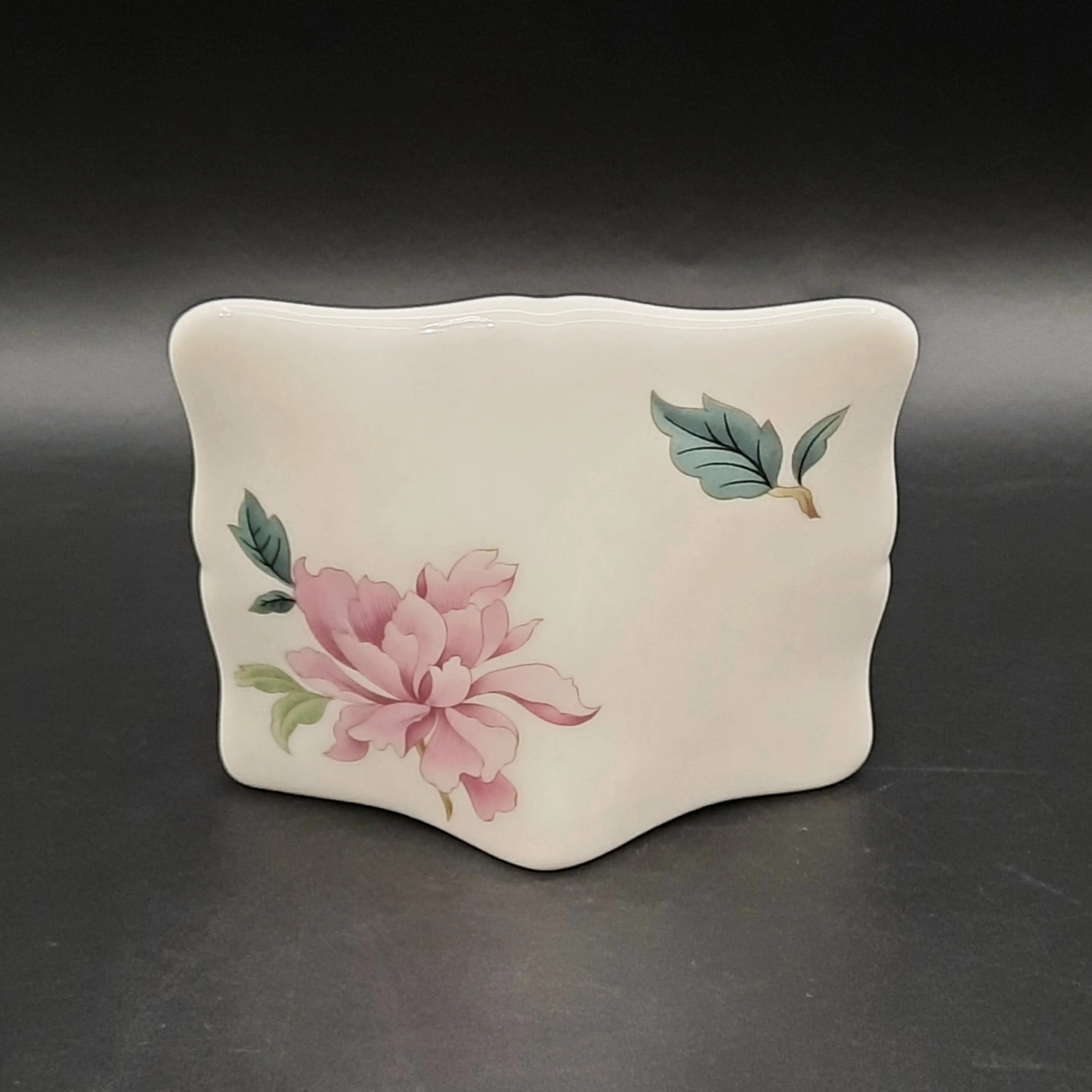 Image 4 of 9