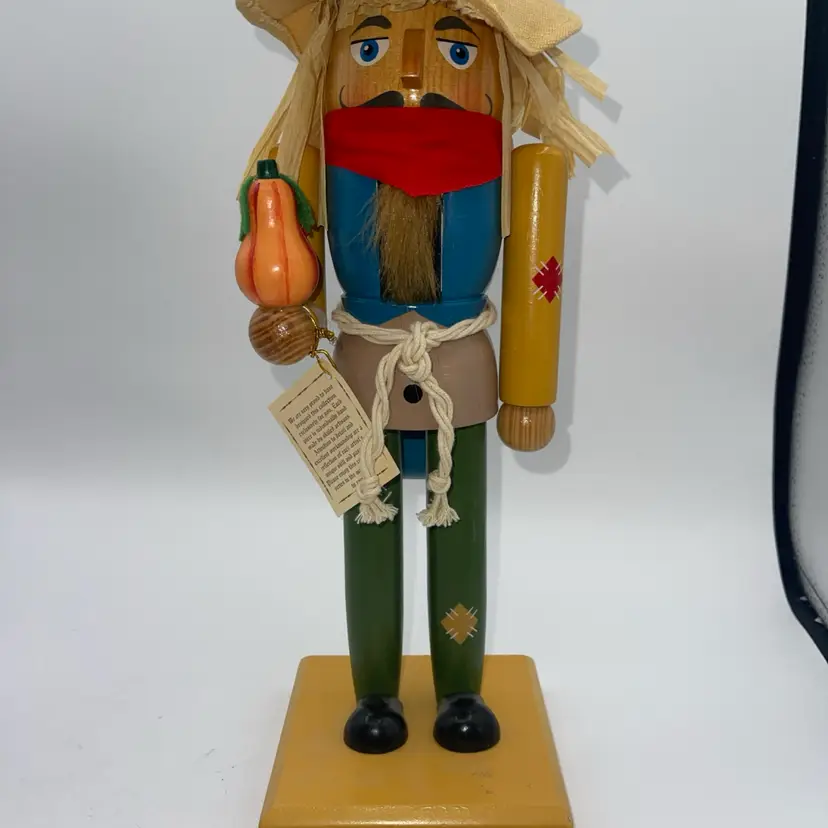 Christmas Nutcracker Limited Ed. 2009 Fall Harvest Scarecrow Halloween