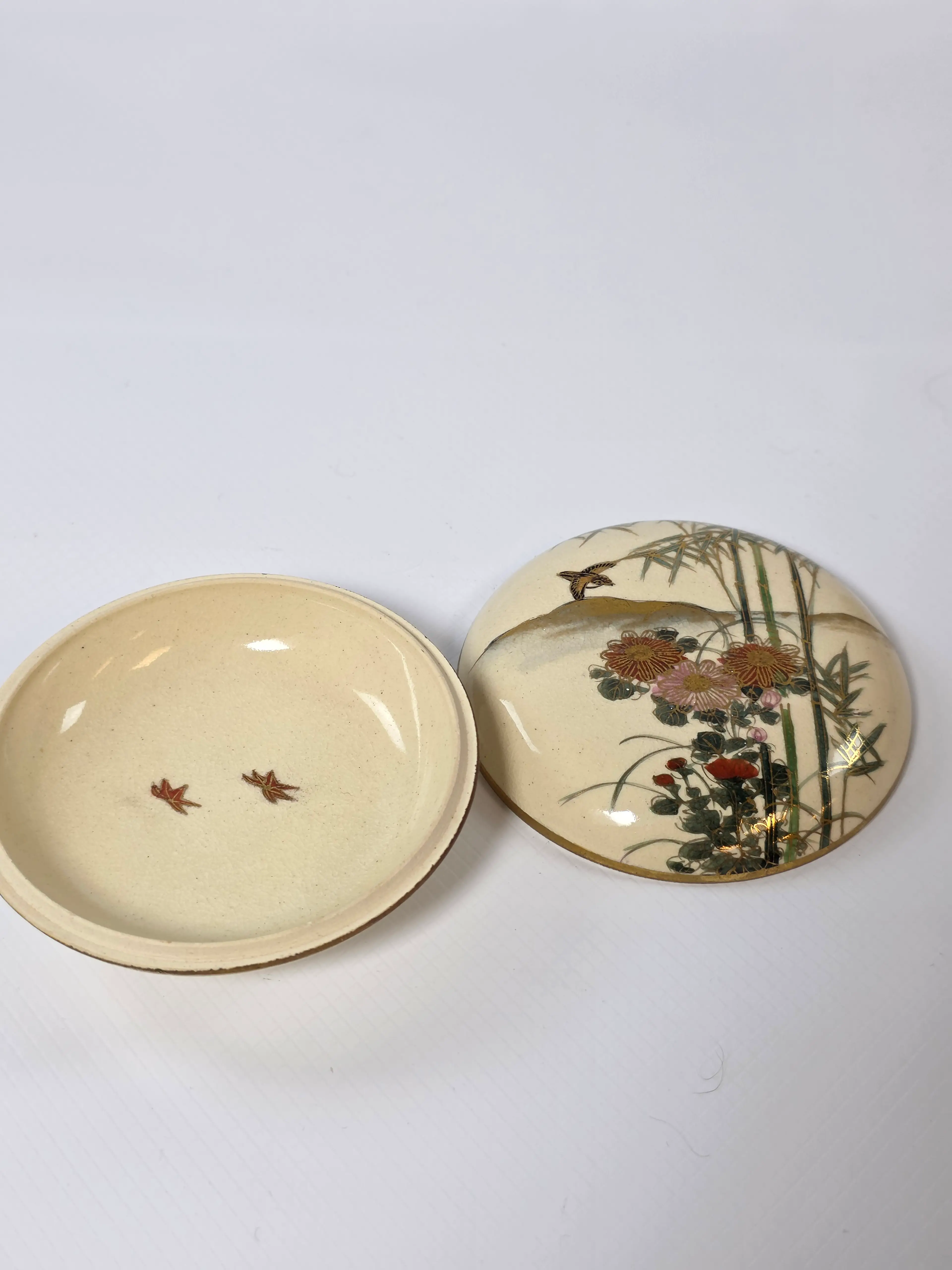 Image 2 of 6