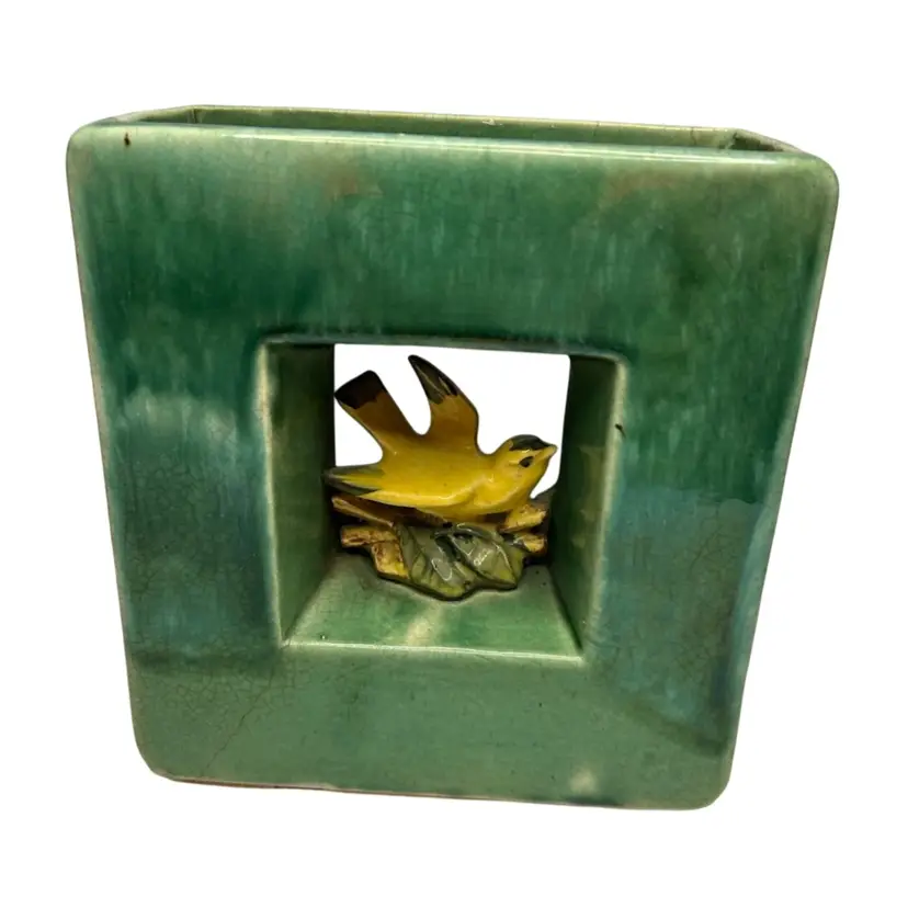 Vintage McCoy “Nesting Bird In A Box” Planter Water Stains Inside Crazing And Possible Hairline Crack Couple Of Chips On Bottom @7x6x3