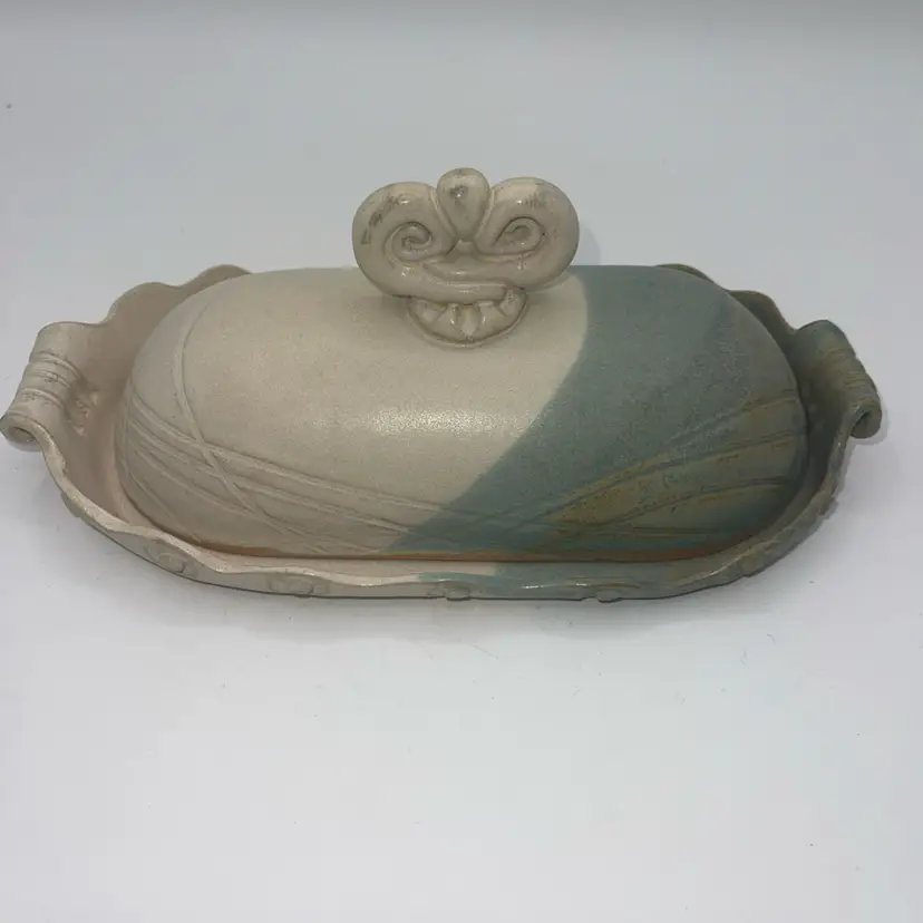 07-Smith Pottery Covered Butter Dish Dragonfly Inside 8.5” Long