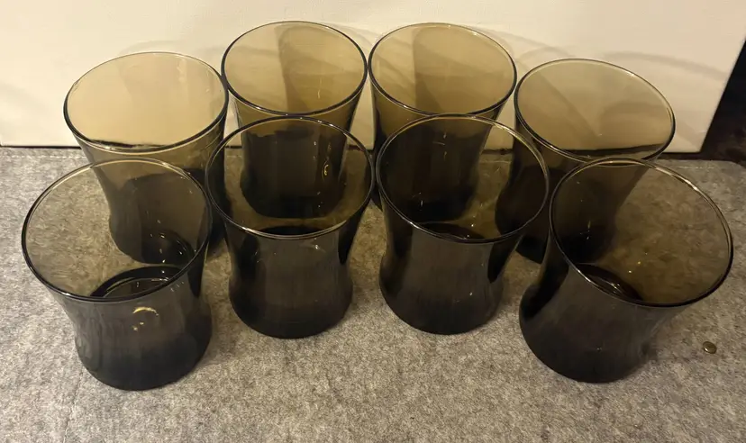 Set of 4 Vintage Smokey Brown Glass Short 4" Tumblers  # 2972