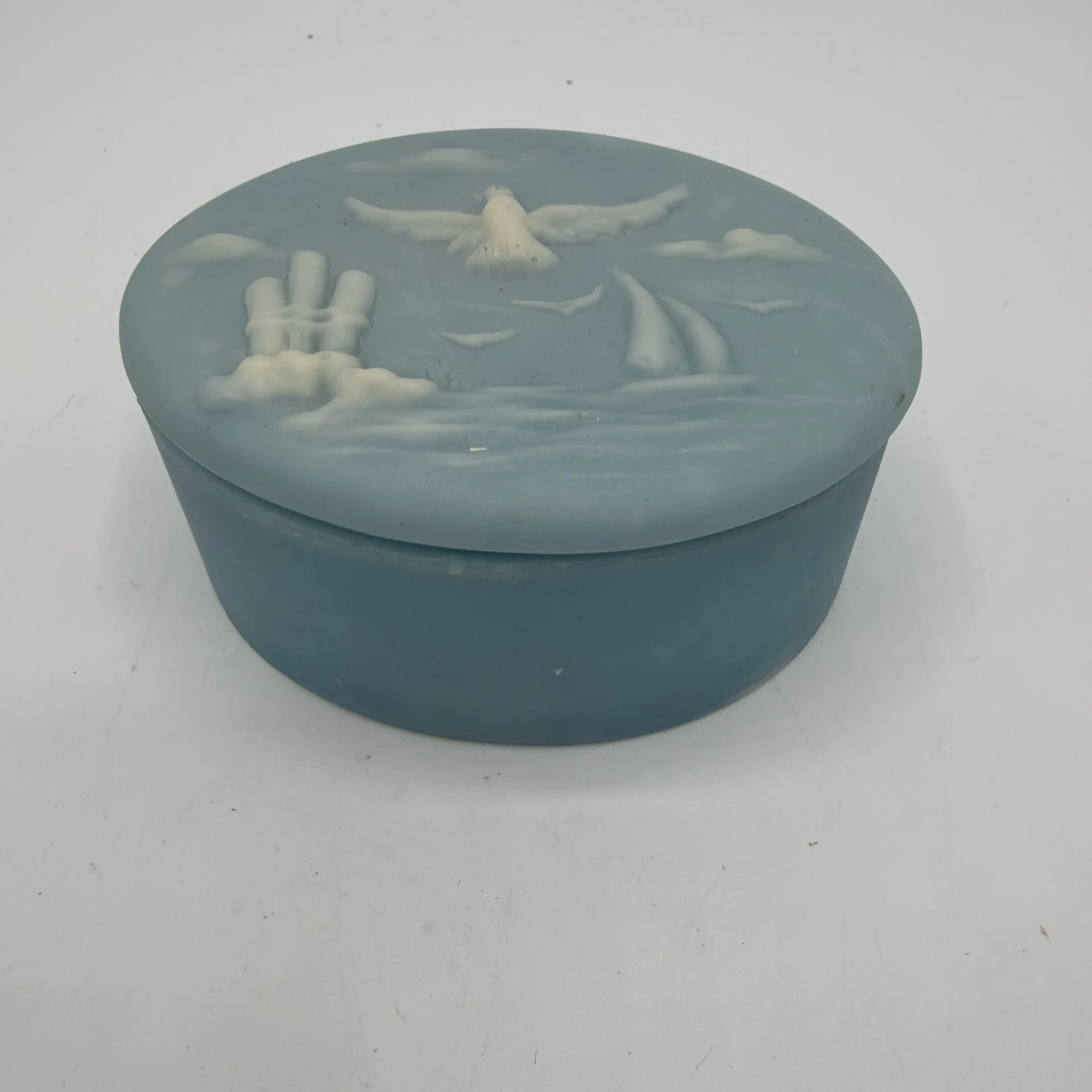 Image 2 of 5