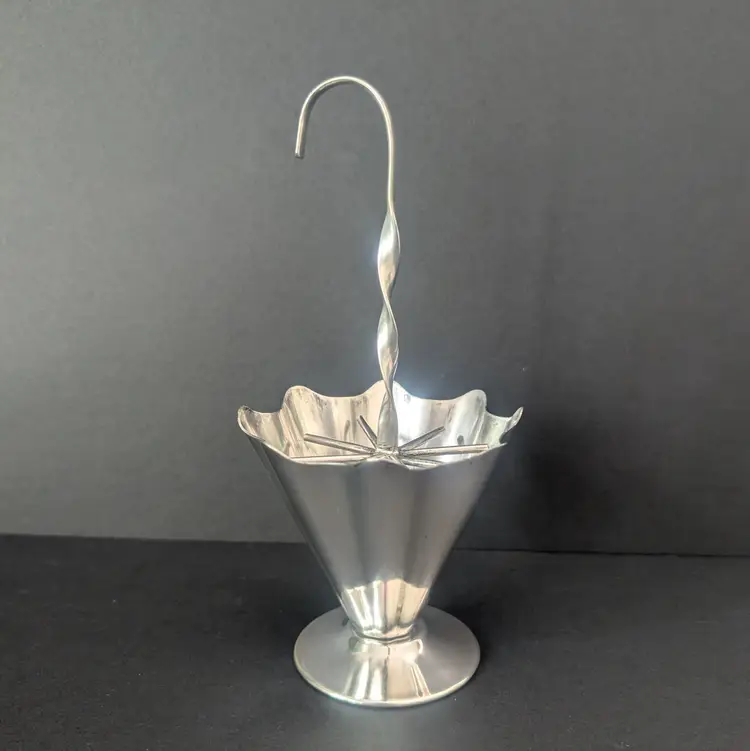 Vtg Yeoman Silver Plate Umbrella Serving Dish Spooner Cocktail Accessory England