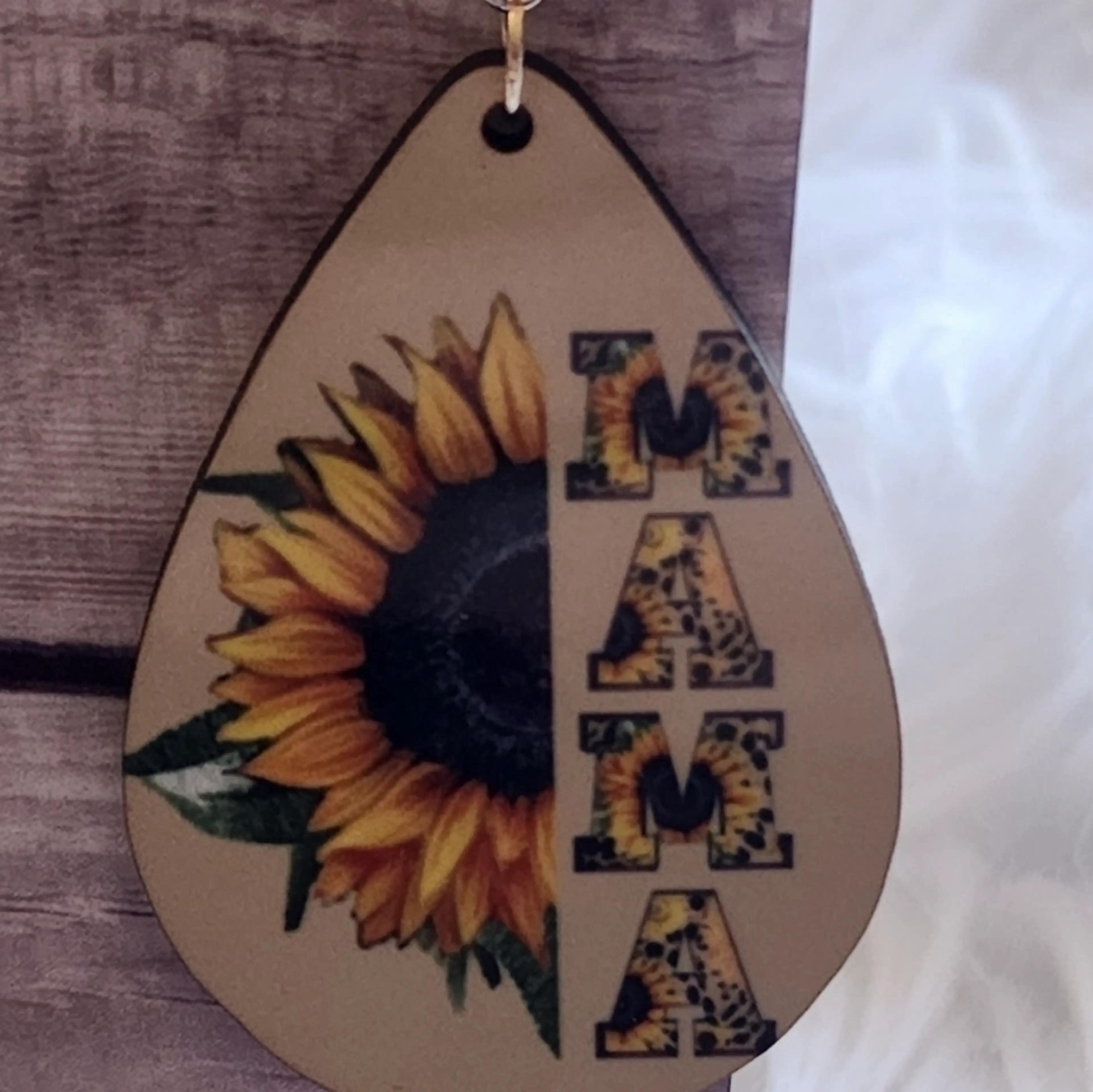 Image 2 of 4