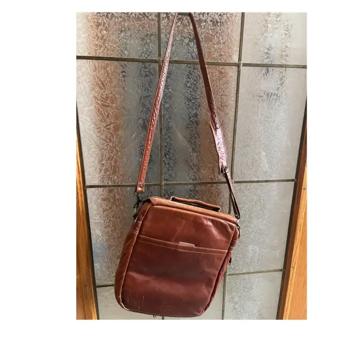 QUEROS VOLARE GROUP VINTAGE LEATHER BAG