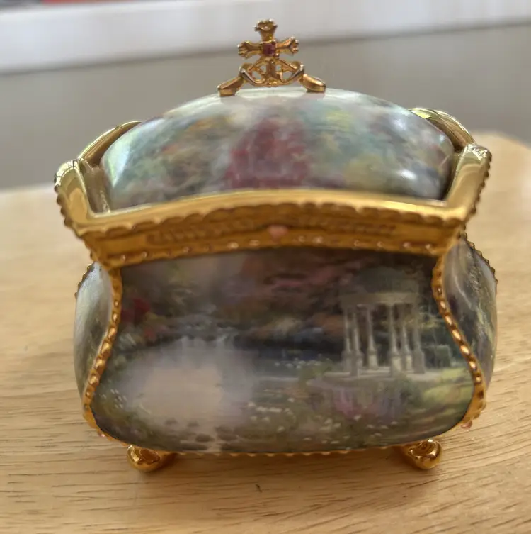 Thomas Kincaid Blessing Musical Prayer Box Collection-You'll Never Walk Alone