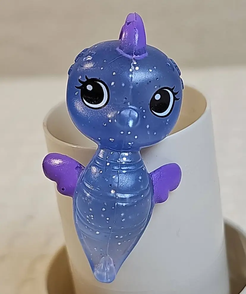 Barbie Mermaid Power Malibu Doll Pet Seahorse