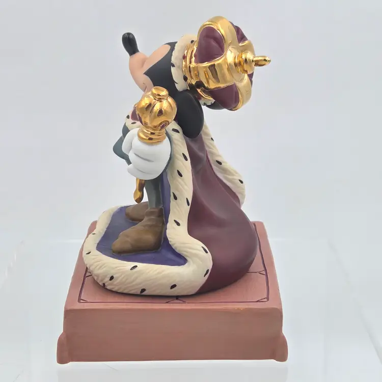 WDCC Mickey Mouse The Prince And The Pauper 70th Birthday Sculpture With Base
