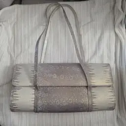 VTG Stuart Weitzman White Silver Embossed Leather Shoulder Bag Made in Spain