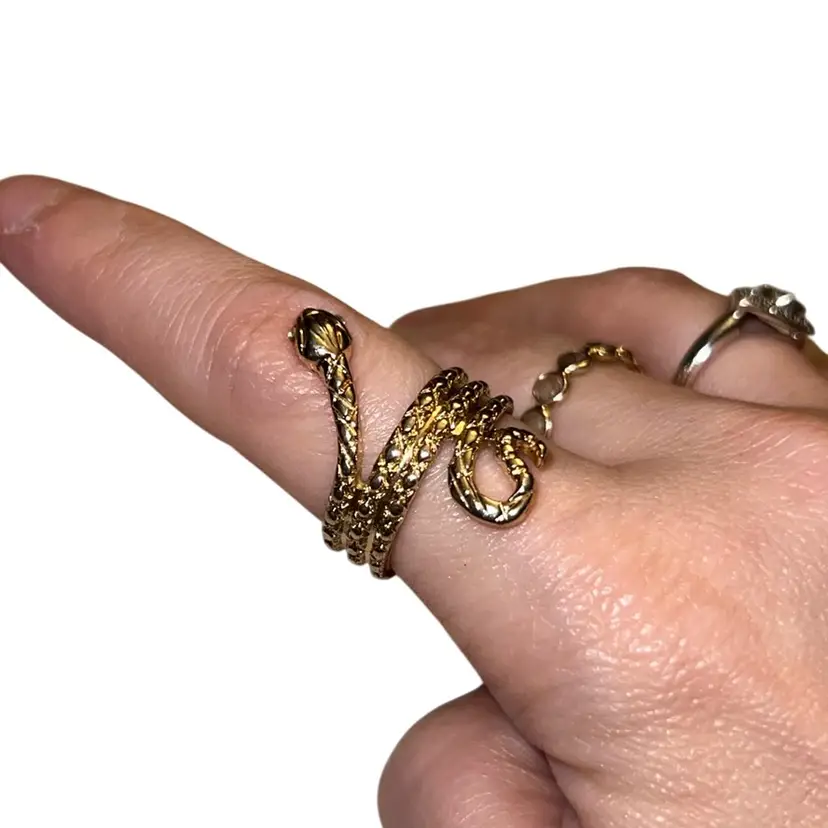 Goldtone Snake Ring Rhinestone Eyes Costume Size 7.5