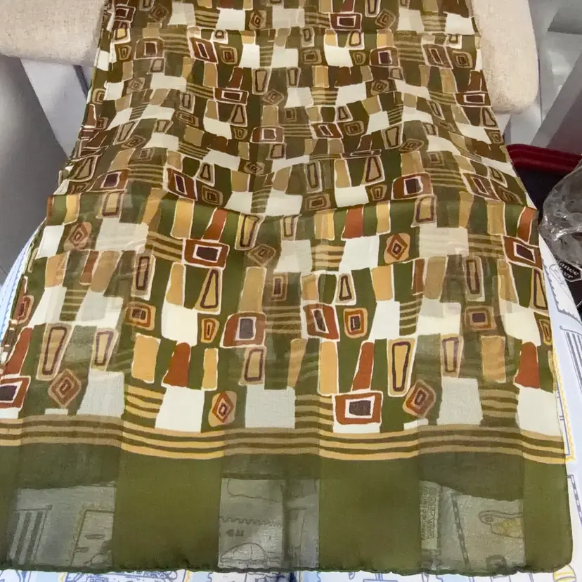 Vintage scarf Made in Italy- Polyester ~11”x 60”