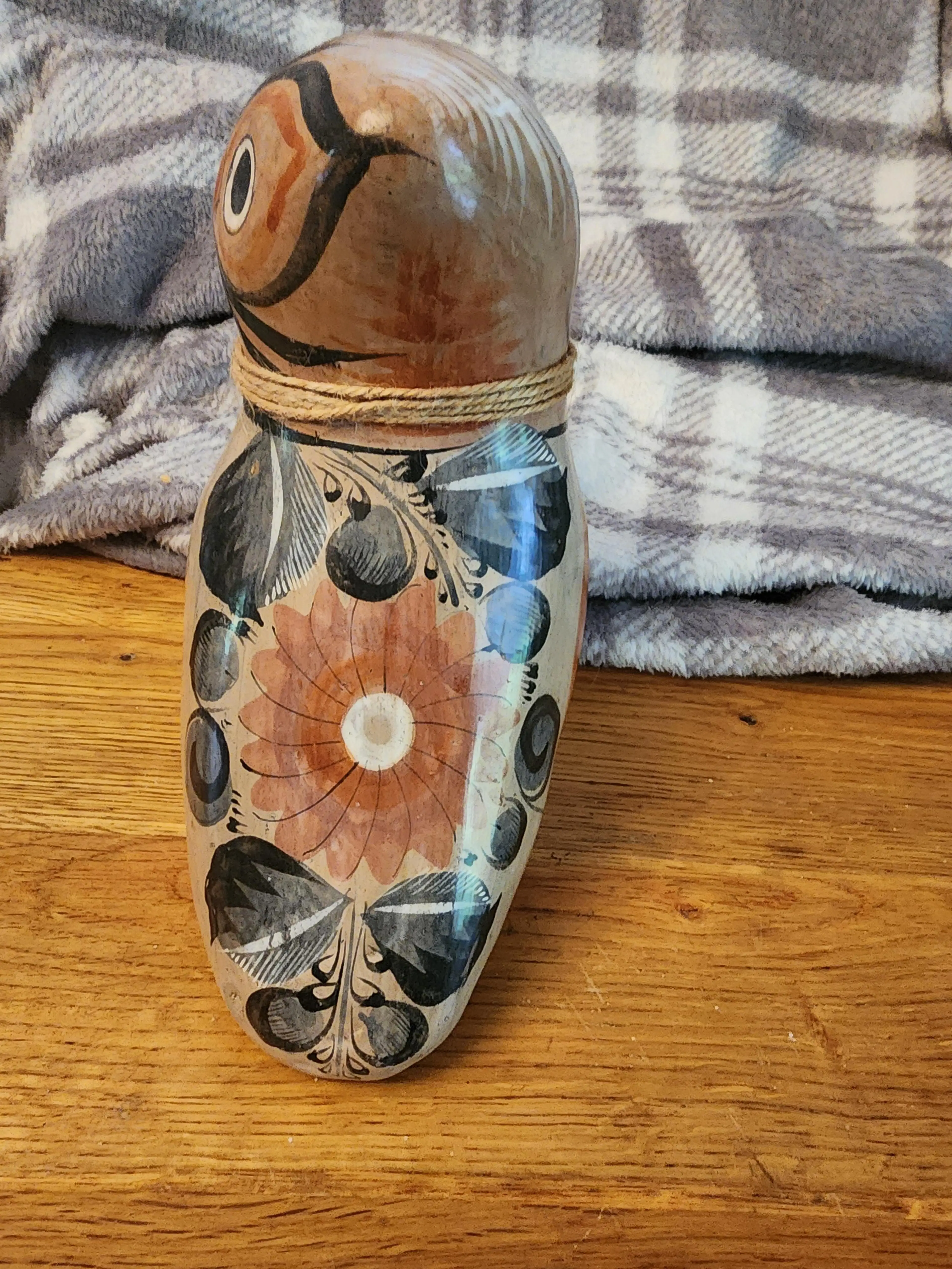 Image 2 of 4