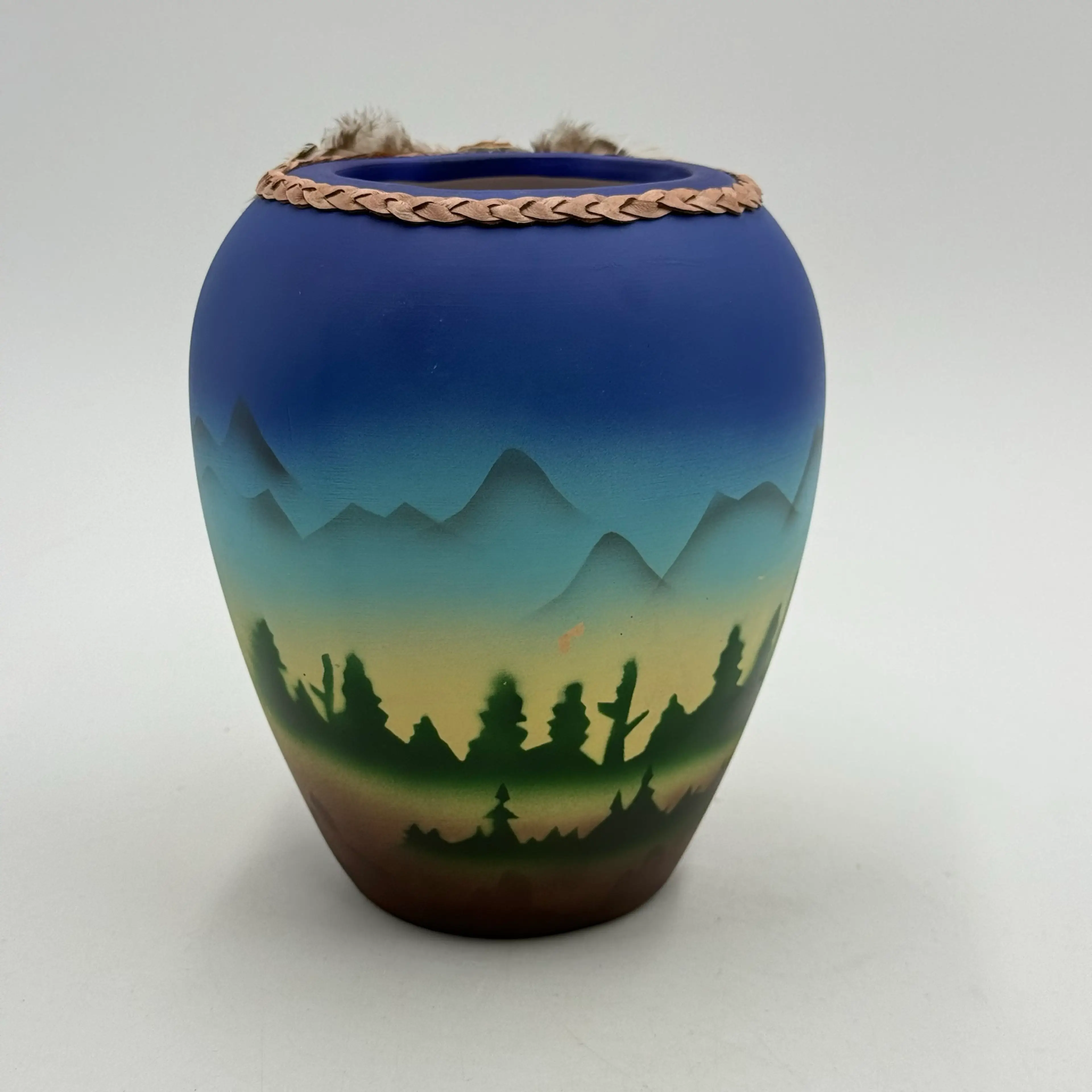 Image 3 of 18