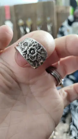 #01 - Jubilee pattern ring