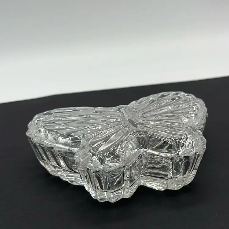 Glass Butterfly Trinket Dish w/ Lid 4.5"