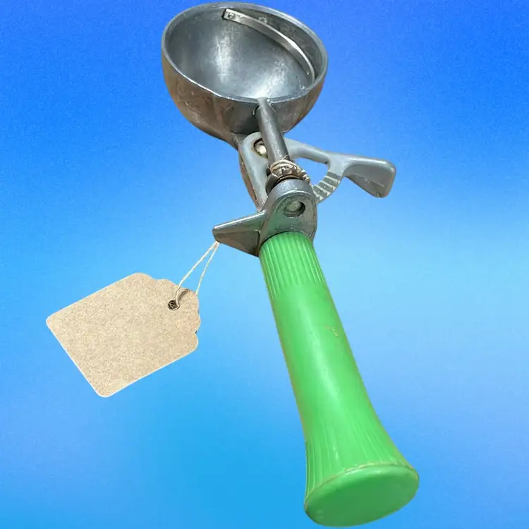 Vintage Ice Cream Scooper Green