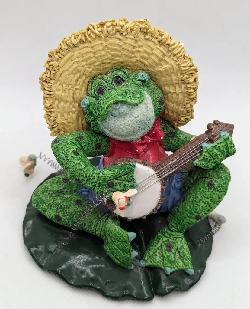 Country Banjo Frog Porcelain Figurine By Kathy Wise 1997 Vintage Chachki Statue